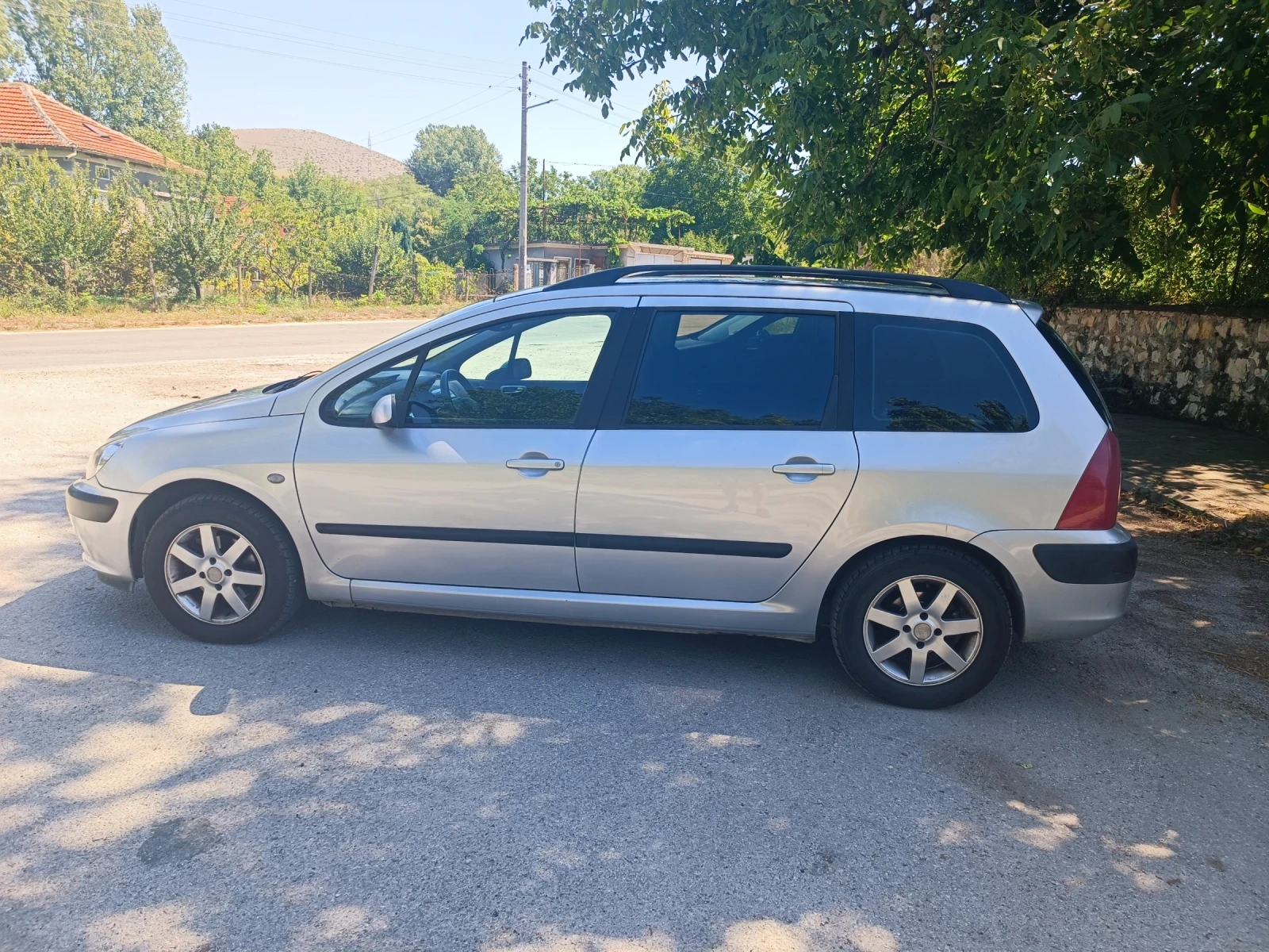 Peugeot 307 1.6 HDI , снимка 8 - Автомобили и джипове - 55640399
