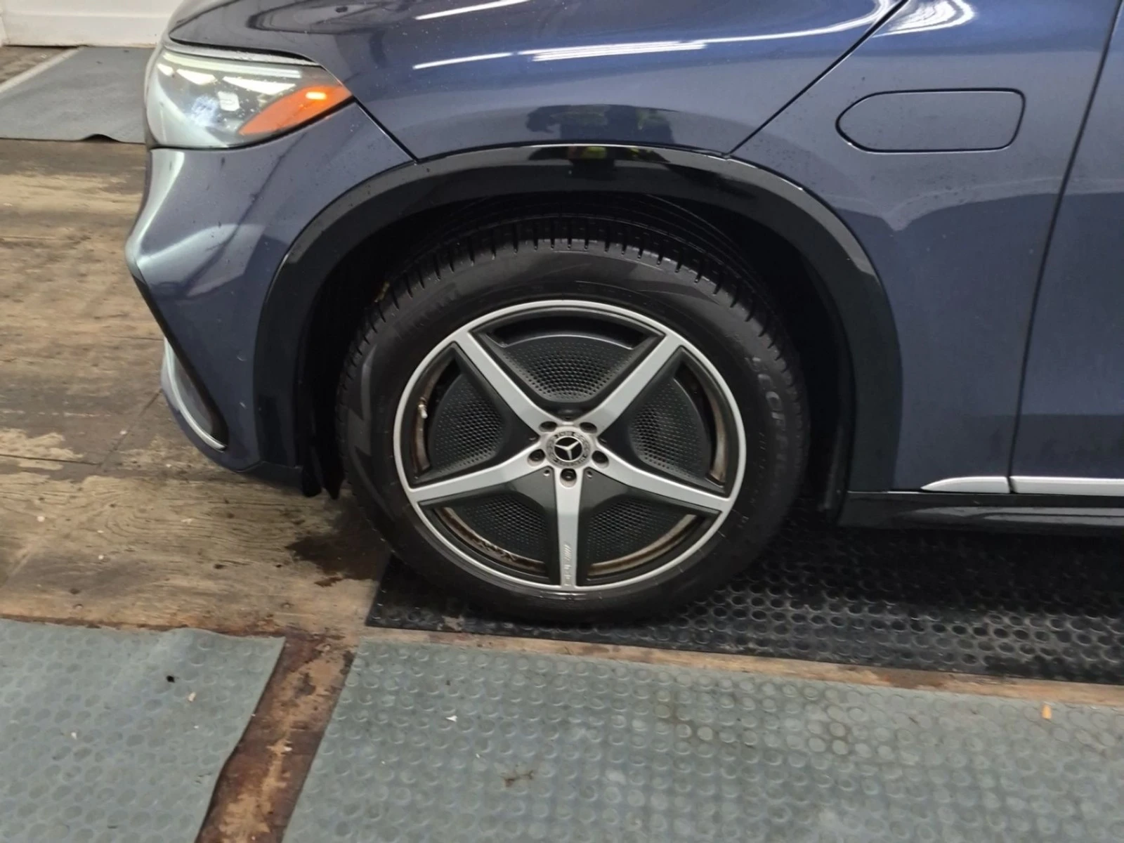 Mercedes-Benz EQS 580 4MATIC SUV ���������� ���� �� �������� | Mobile.bg � ����������� 15