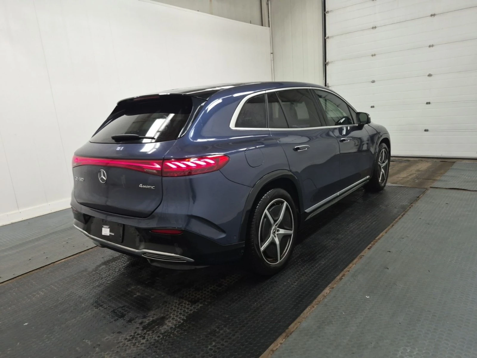 Mercedes-Benz EQS 580 4MATIC SUV ���������� ���� �� �������� | Mobile.bg � ����������� 3