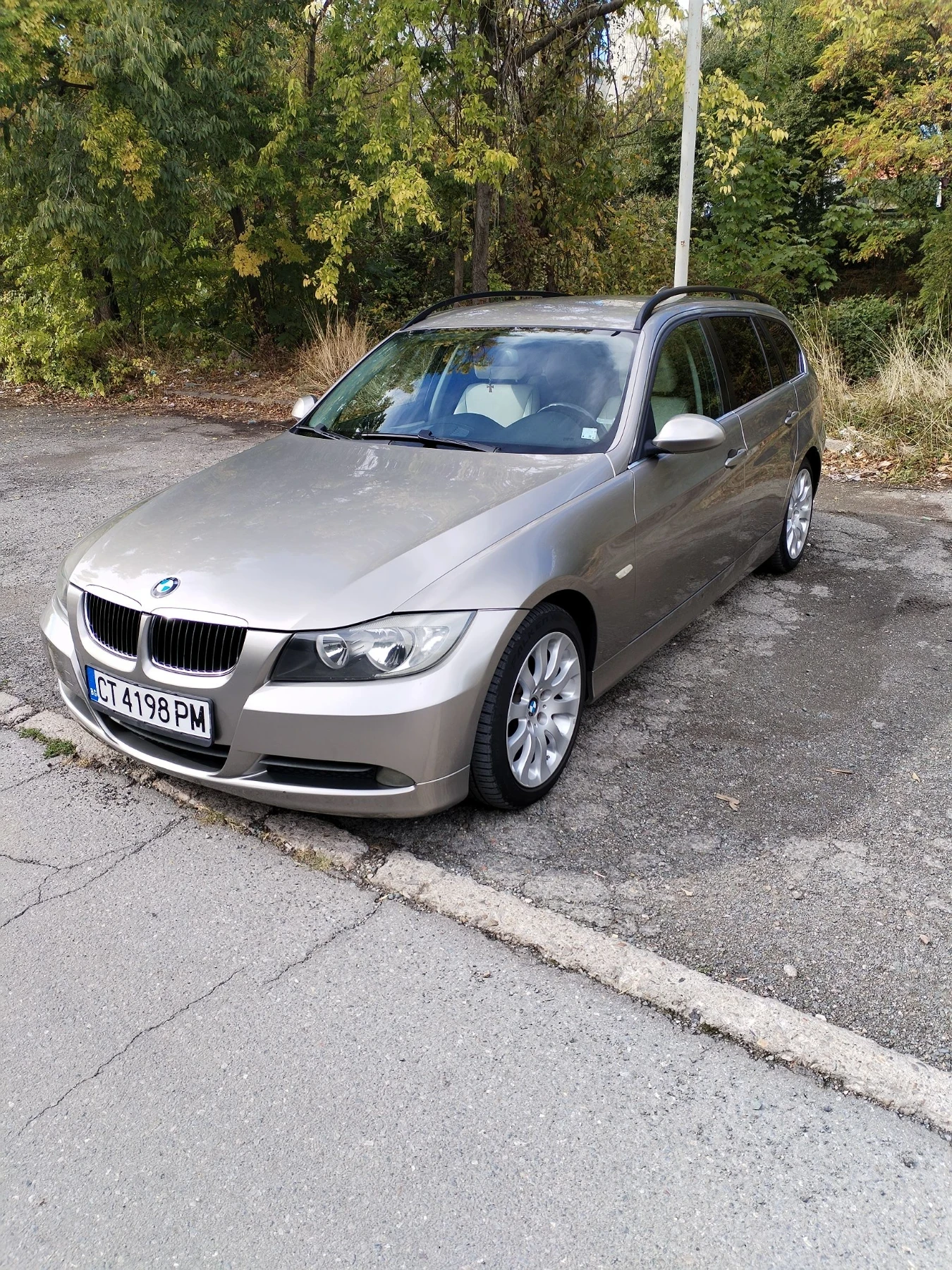 BMW 330 E91 330xd luxe