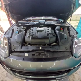 Porsche Cayenne 4.2TDI, снимка 6