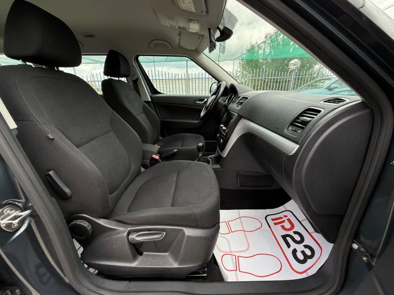 Skoda Yeti 2.0TDI* 170кс* 4х4* РЪЧНИ* СКОРОСТИ* * * , снимка 12 - Автомобили и джипове - 48862631
