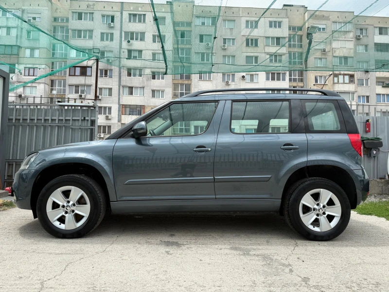 Skoda Yeti 2.0TDI* 170кс* 4х4* РЪЧНИ* СКОРОСТИ* * * , снимка 3 - Автомобили и джипове - 48862631