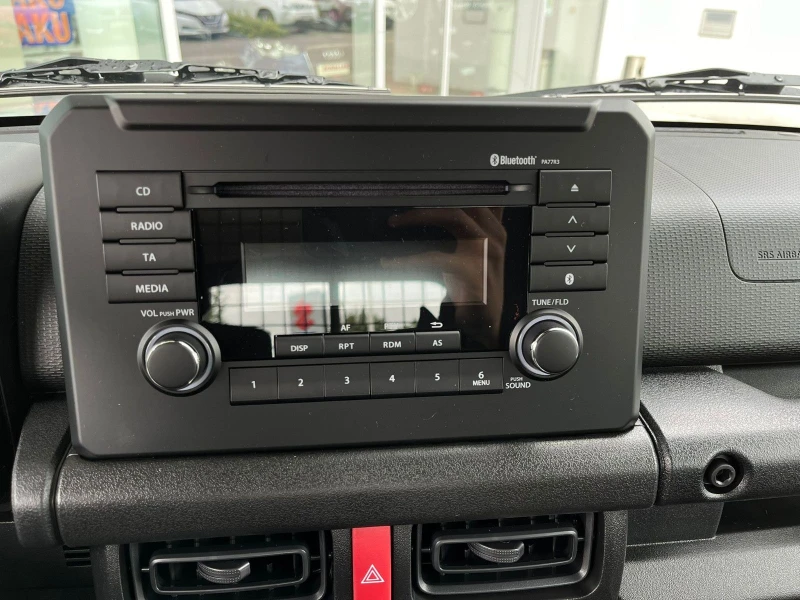 Suzuki Jimny 1.5 HORIZON , снимка 8 - Автомобили и джипове - 51508825