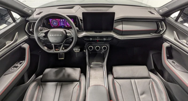 Skoda Kodiaq RS* 4X4* HEAD-UP* PANO* DISTR* 360CAM* MEMORY* KEY, снимка 8 - Автомобили и джипове - 53384442