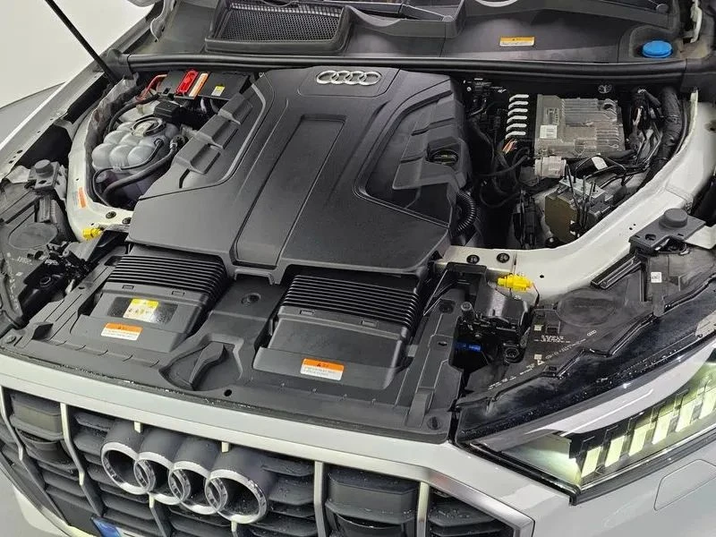 Audi Q7, снимка 6 - Автомобили и джипове - 56689826