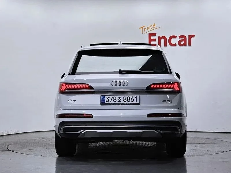 Audi Q7, снимка 4 - Автомобили и джипове - 56689826