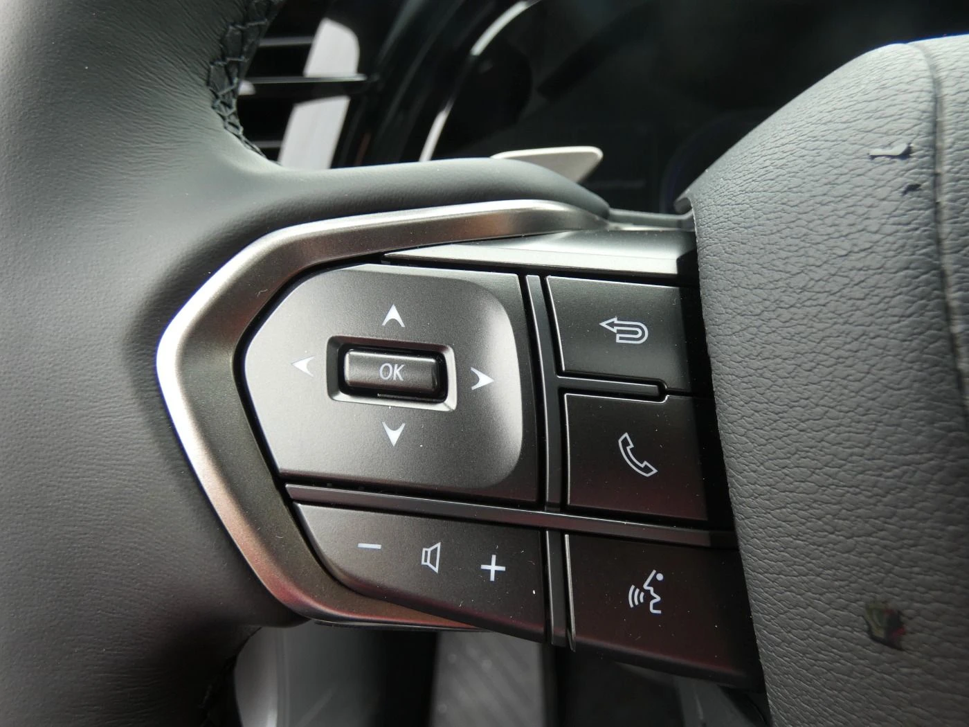 Lexus RX 450h plus /EXECUTIVE/4x4/309HP/LINE/ACC/AMBI/PANO/138f - изображение 10