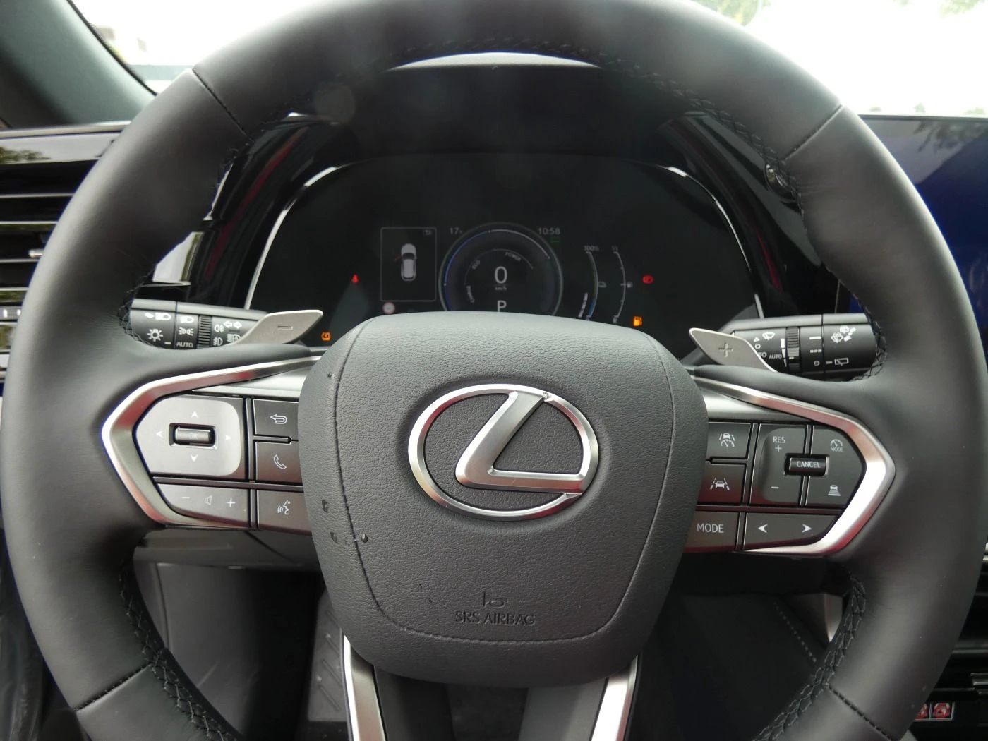 Lexus RX 450h plus /EXECUTIVE/4x4/309HP/LINE/ACC/AMBI/PANO/138f - изображение 8