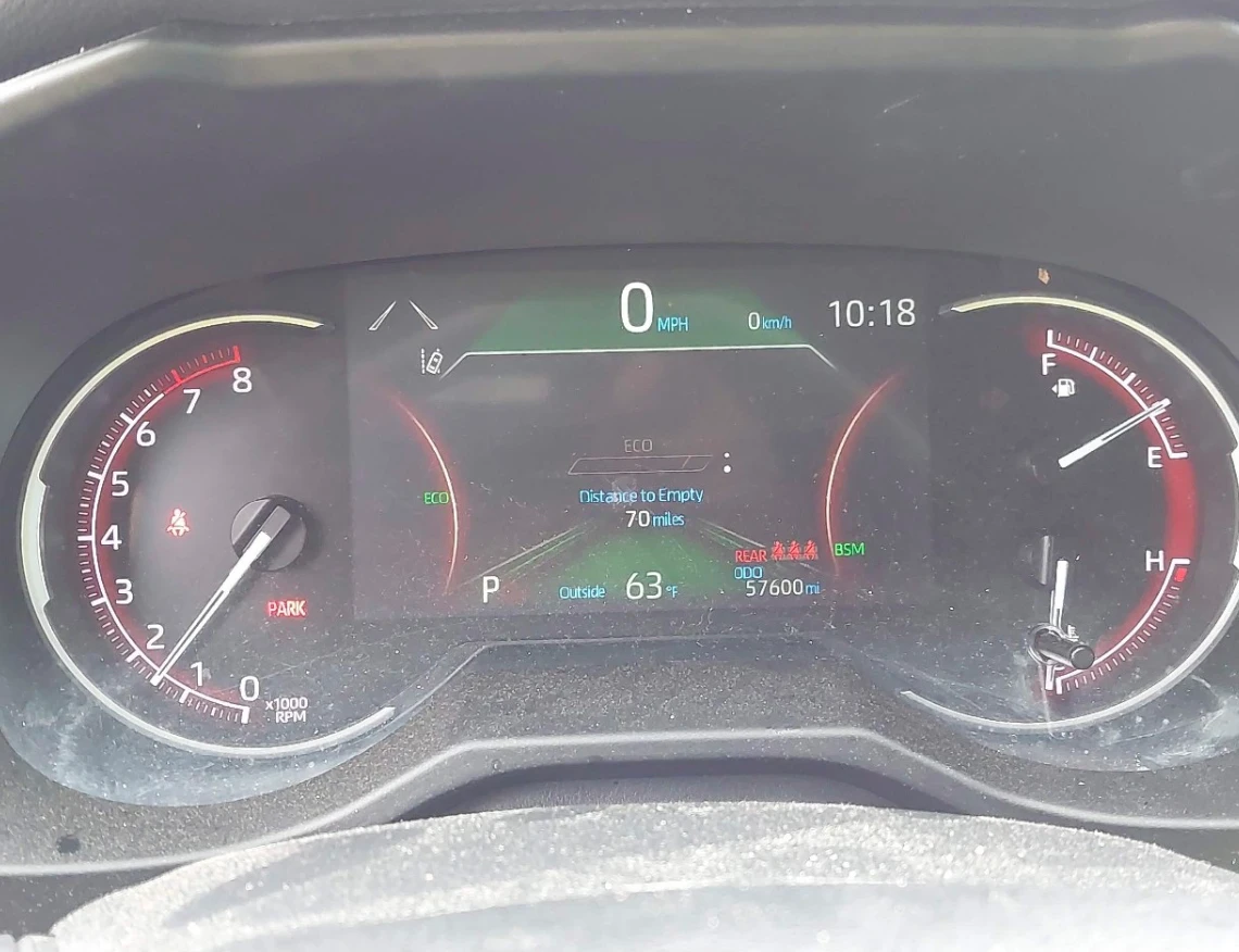 Toyota Rav4 XLE - изображение 7
