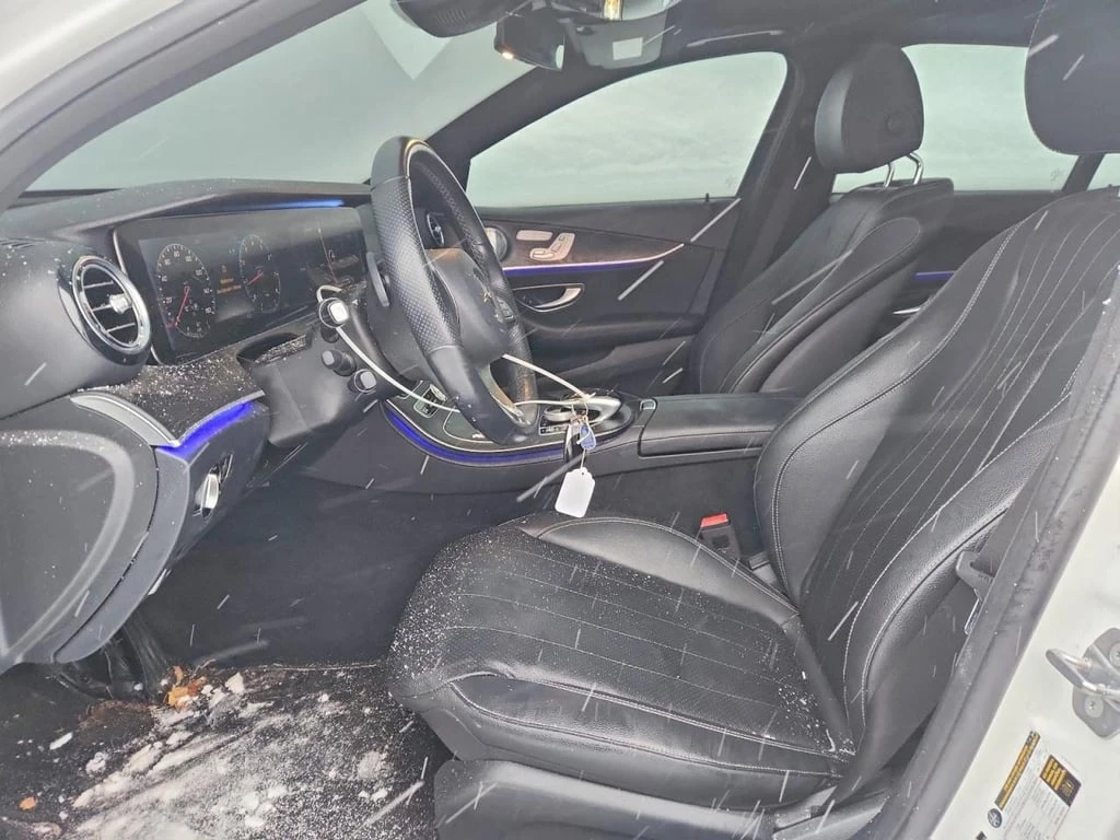 Mercedes-Benz E 400 * 4MATIC * CARFAX * БЕЗ ПЪРВОНАЧАЛНА ВНОСКА - изображение 7