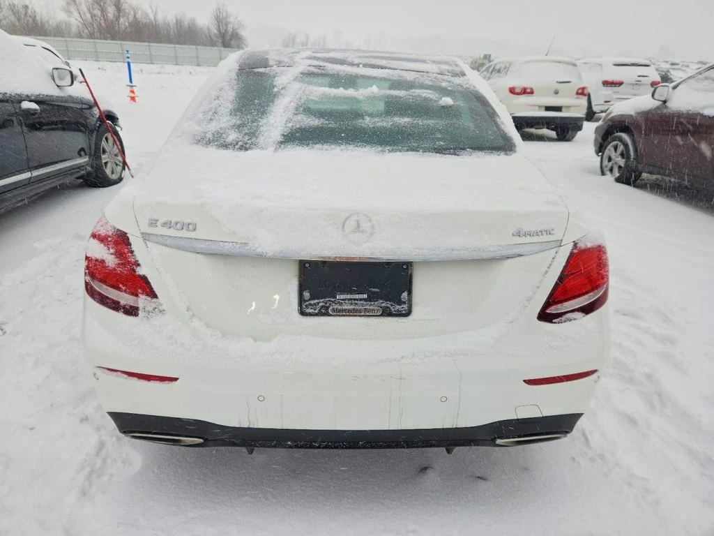 Mercedes-Benz E 400 * 4MATIC * CARFAX * БЕЗ ПЪРВОНАЧАЛНА ВНОСКА - изображение 6
