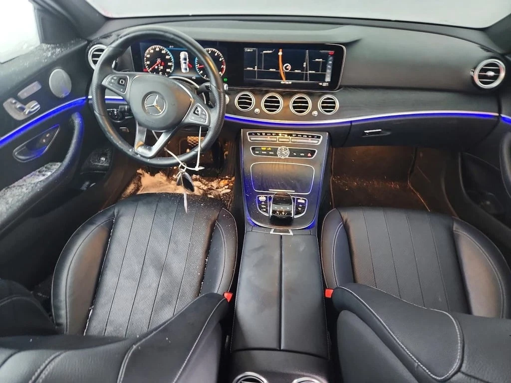 Mercedes-Benz E 400 * 4MATIC * CARFAX * БЕЗ ПЪРВОНАЧАЛНА ВНОСКА - изображение 8