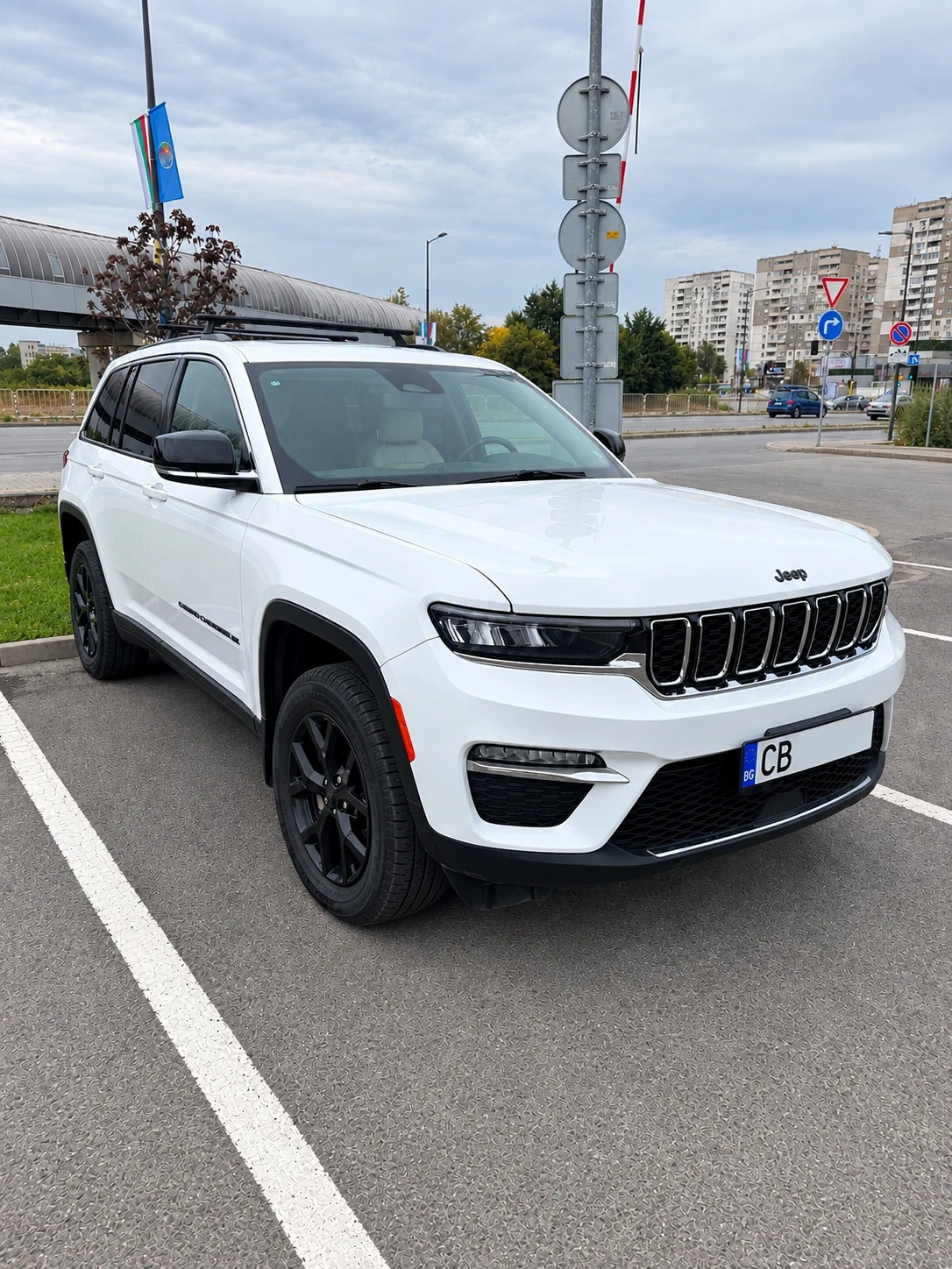 Jeep Grand cherokee LIMITED, снимка 2 - Автомобили и джипове - 55803019