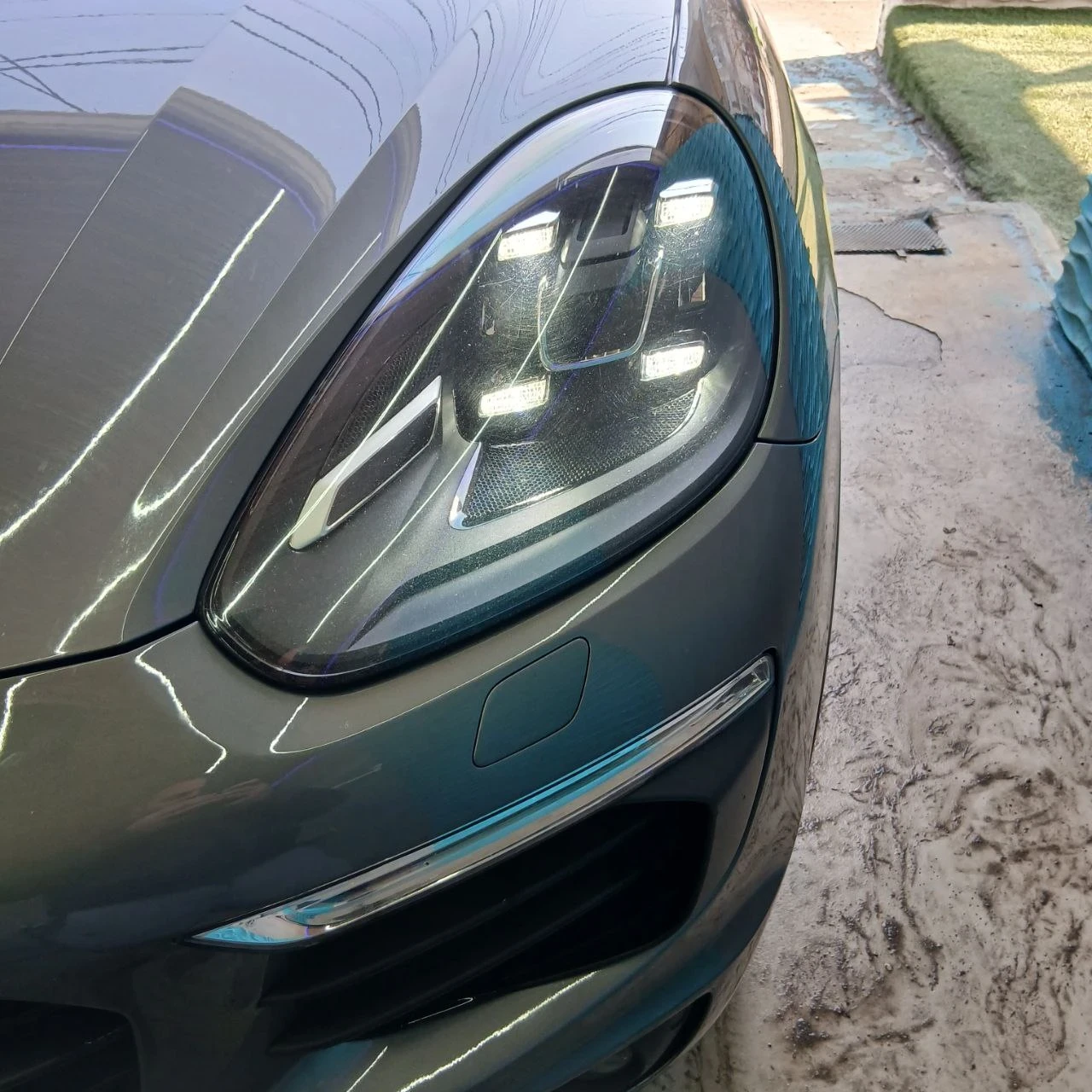 Porsche Cayenne 4.2TDI, снимка 5 - Автомобили и джипове - 53734381