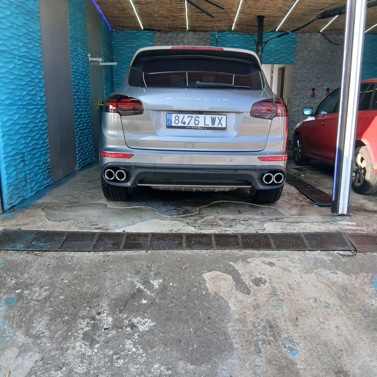 Porsche Cayenne 4.2TDI, снимка 9 - Автомобили и джипове - 53734381