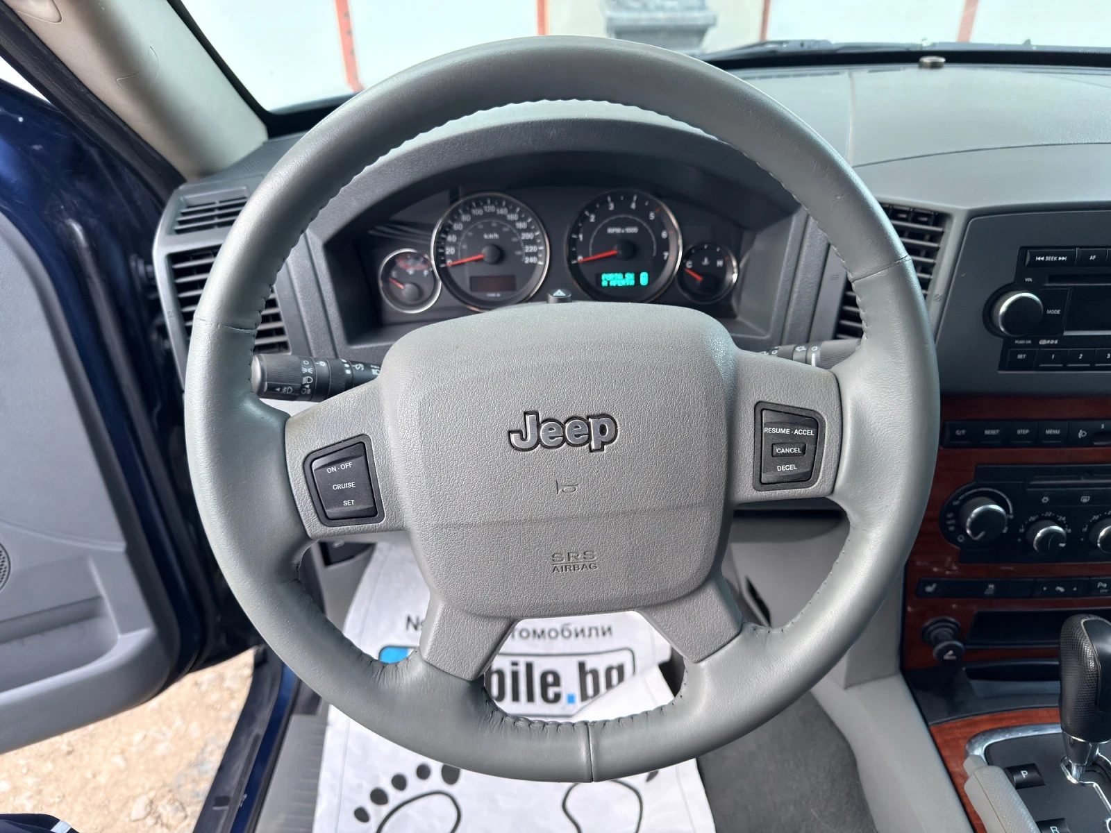 Jeep Grand cherokee 3.0CRDI ITALIA, снимка 12 - Автомобили и джипове - 53772474