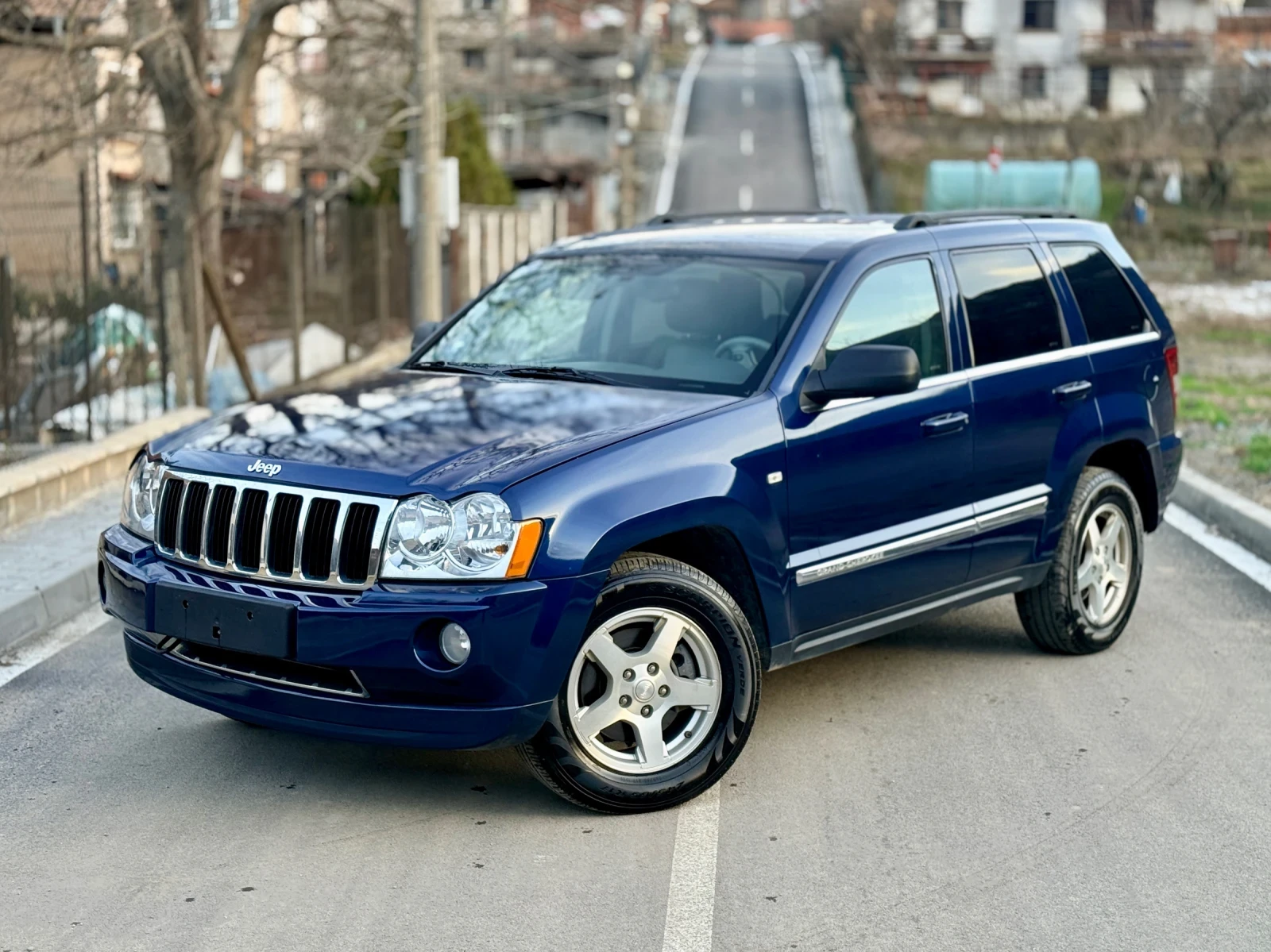 Jeep Grand cherokee 3.0CRDI ITALIA, снимка 1 - Автомобили и джипове - 53772474