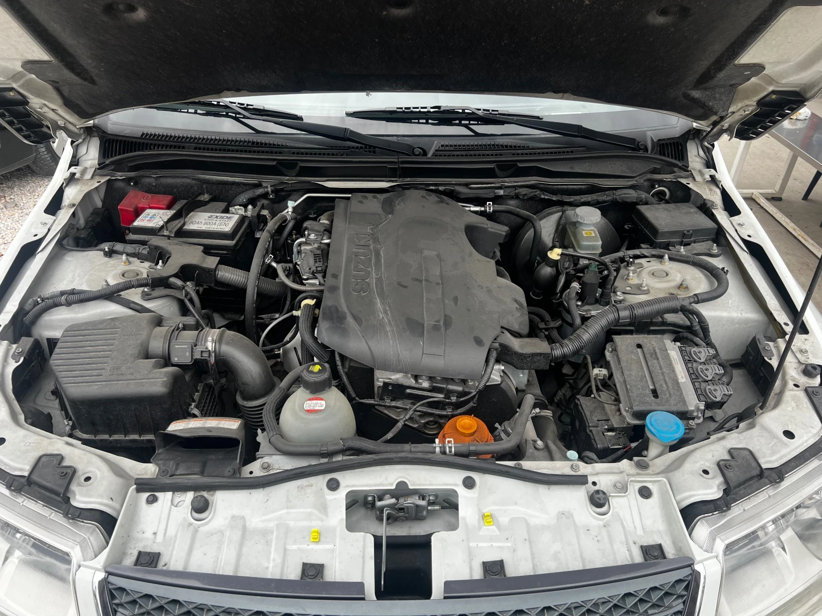 Suzuki Grand vitara 1.9 TDI 163000KM TOP, снимка 15 - Автомобили и джипове - 54013638