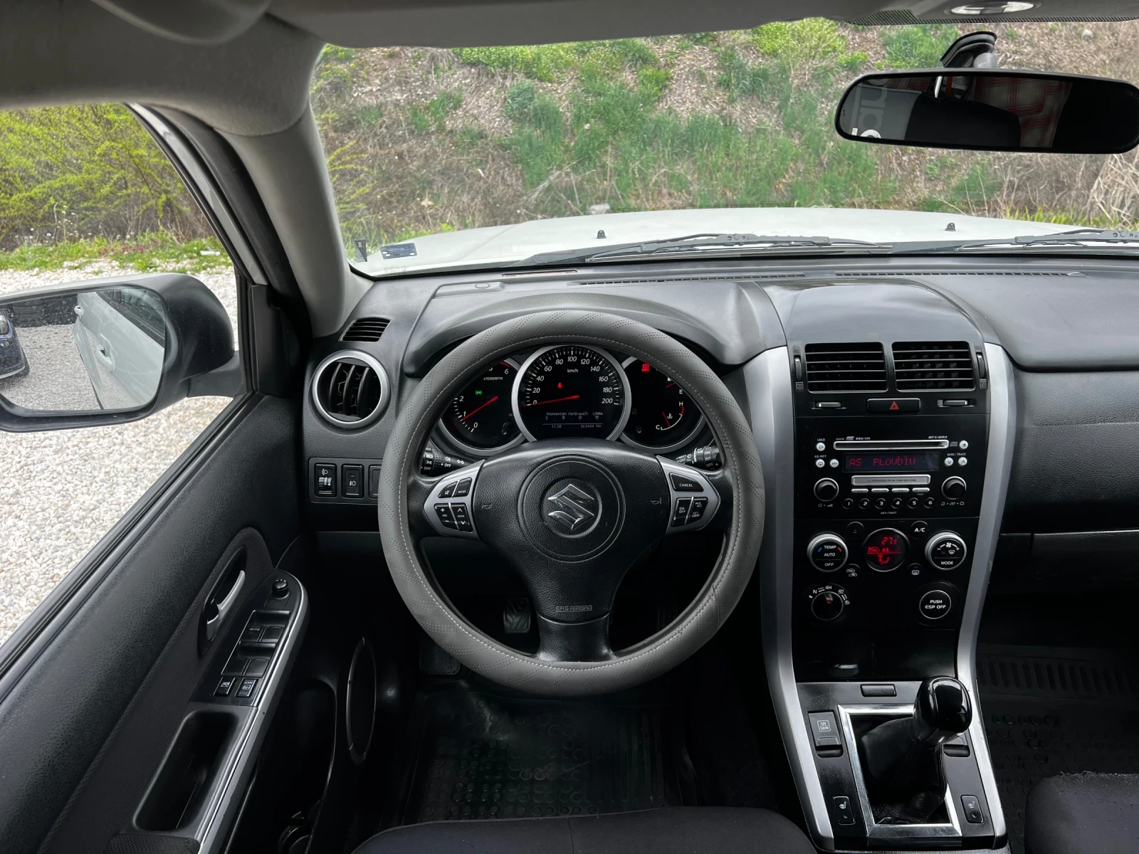 Suzuki Grand vitara 1.9 TDI 163000KM TOP, снимка 8 - Автомобили и джипове - 54013638