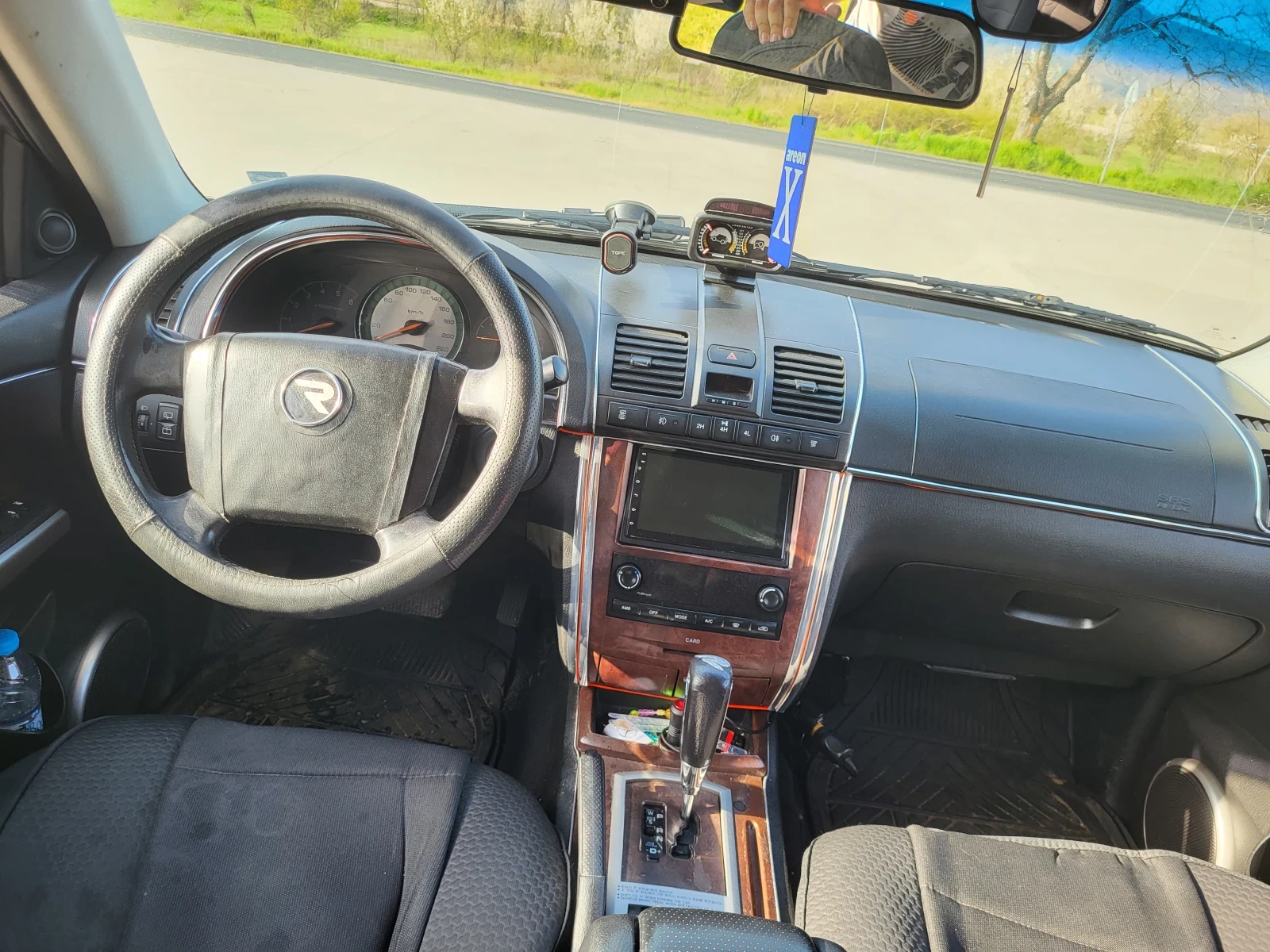 SsangYong Rexton, снимка 7 - Автомобили и джипове - 54194086