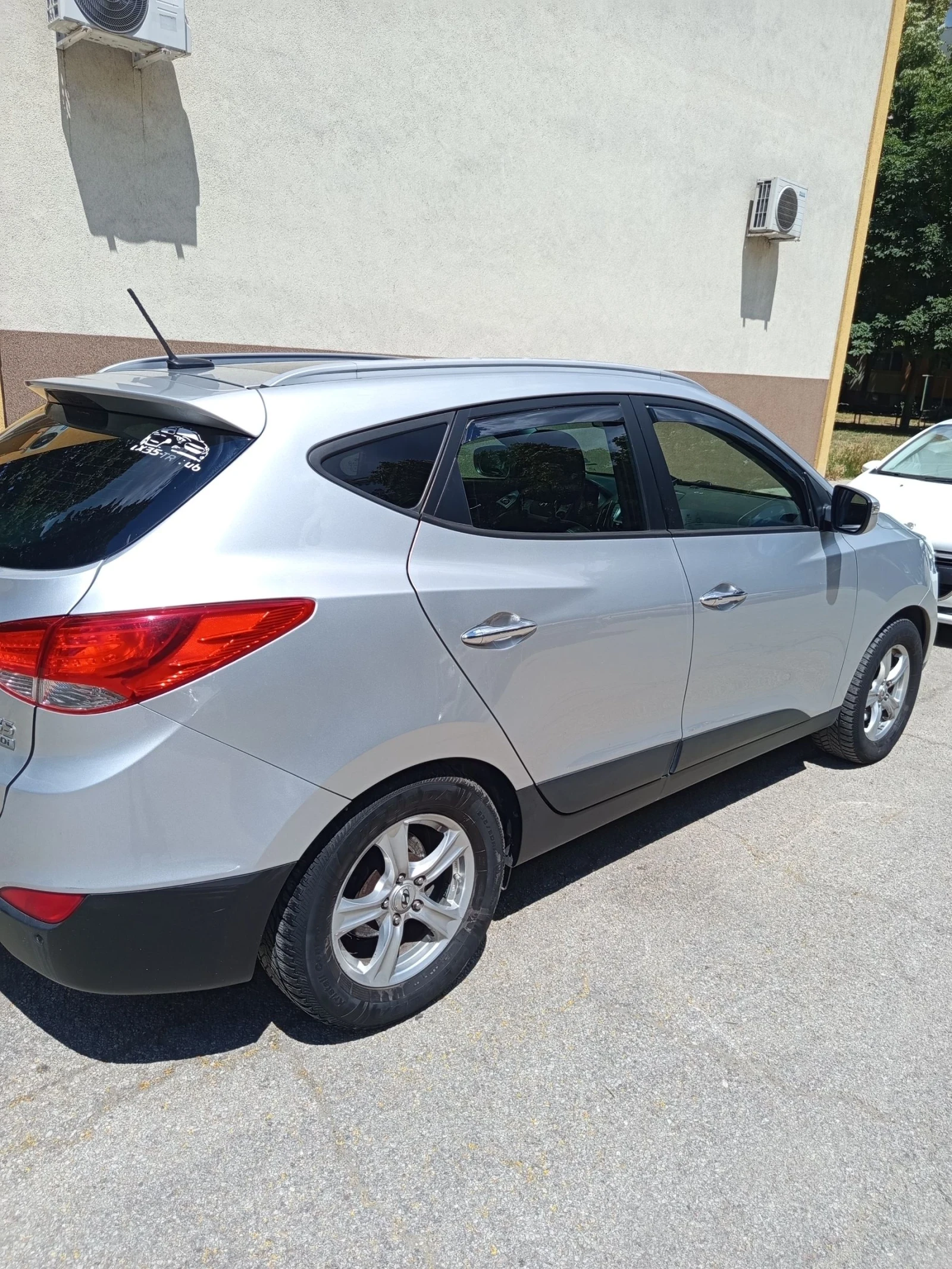 Hyundai IX35, снимка 2 - Автомобили и джипове - 54976305