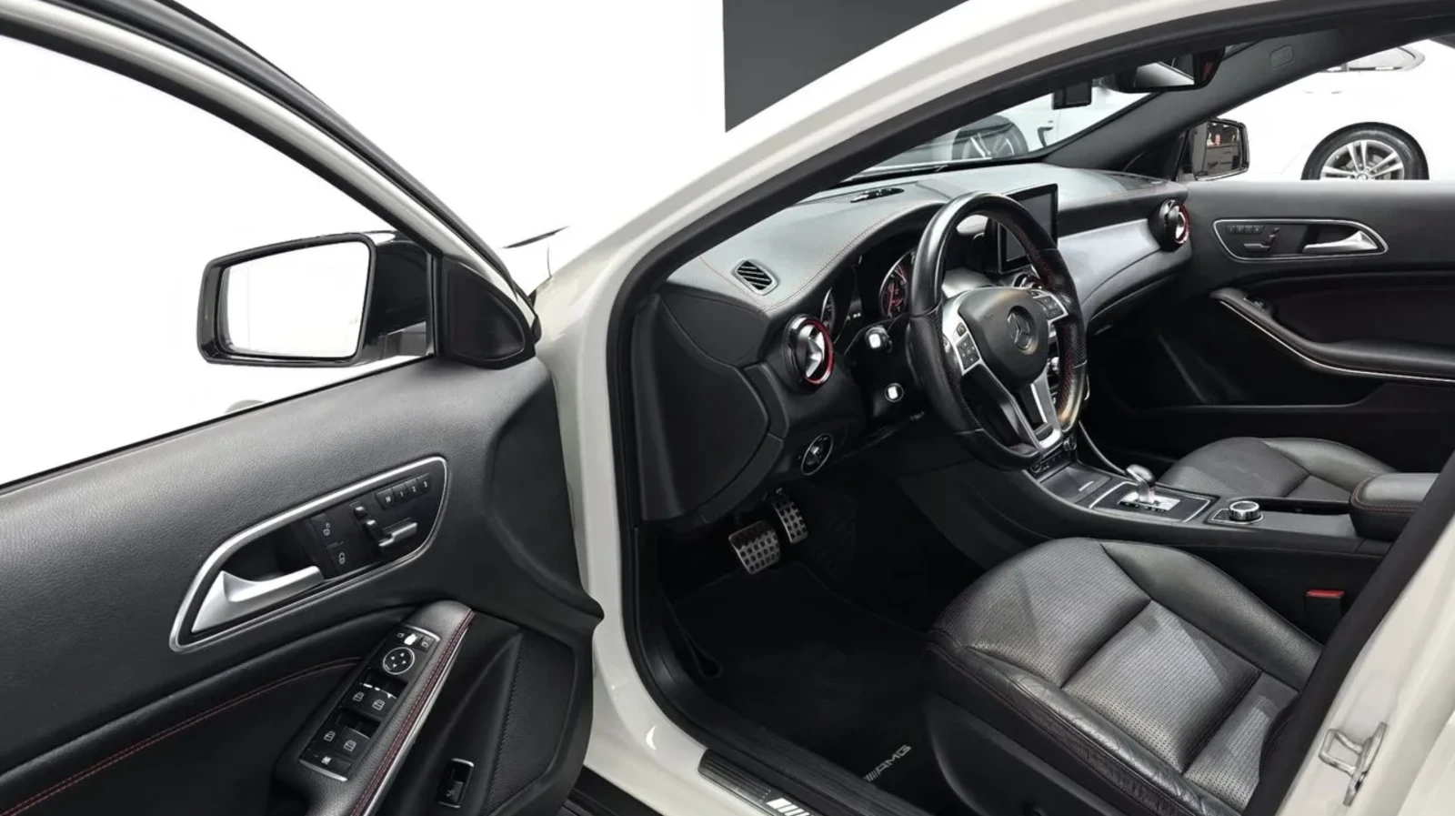 Mercedes-Benz GLA 45 AMG ������� / �������� / �����  | Mobile.bg � ����������� 7