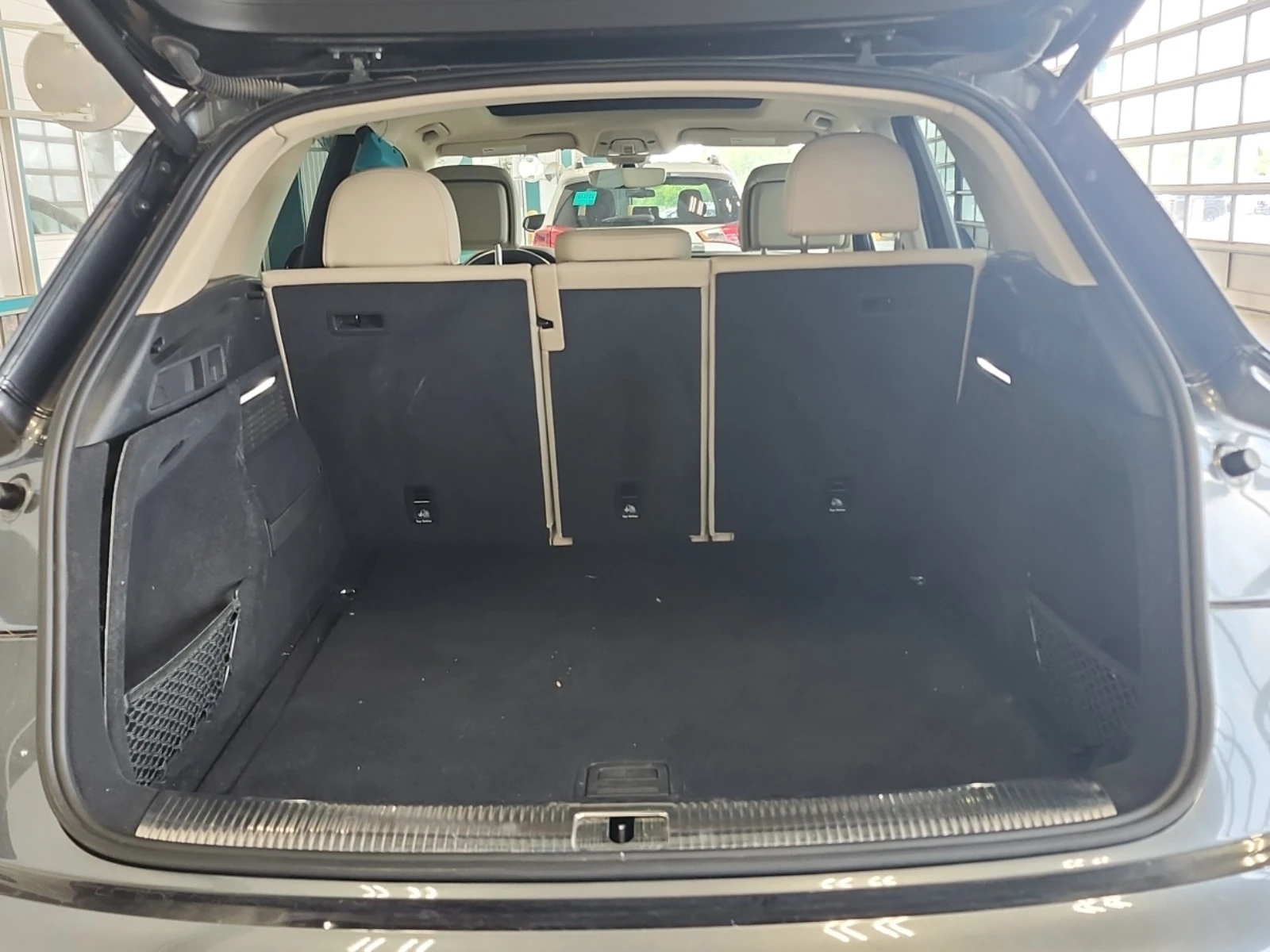 Audi Q5 QUATTRO * ���������* 360 ������* ��� �����*  | Mobile.bg � ����������� 14