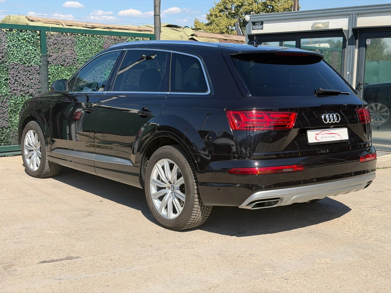 Audi Q7 7seat/BOSE/PANO/KEYLESS/LED/СОБСТВЕН ЛИЗИНГ, снимка 6 - Автомобили и джипове - 56141754