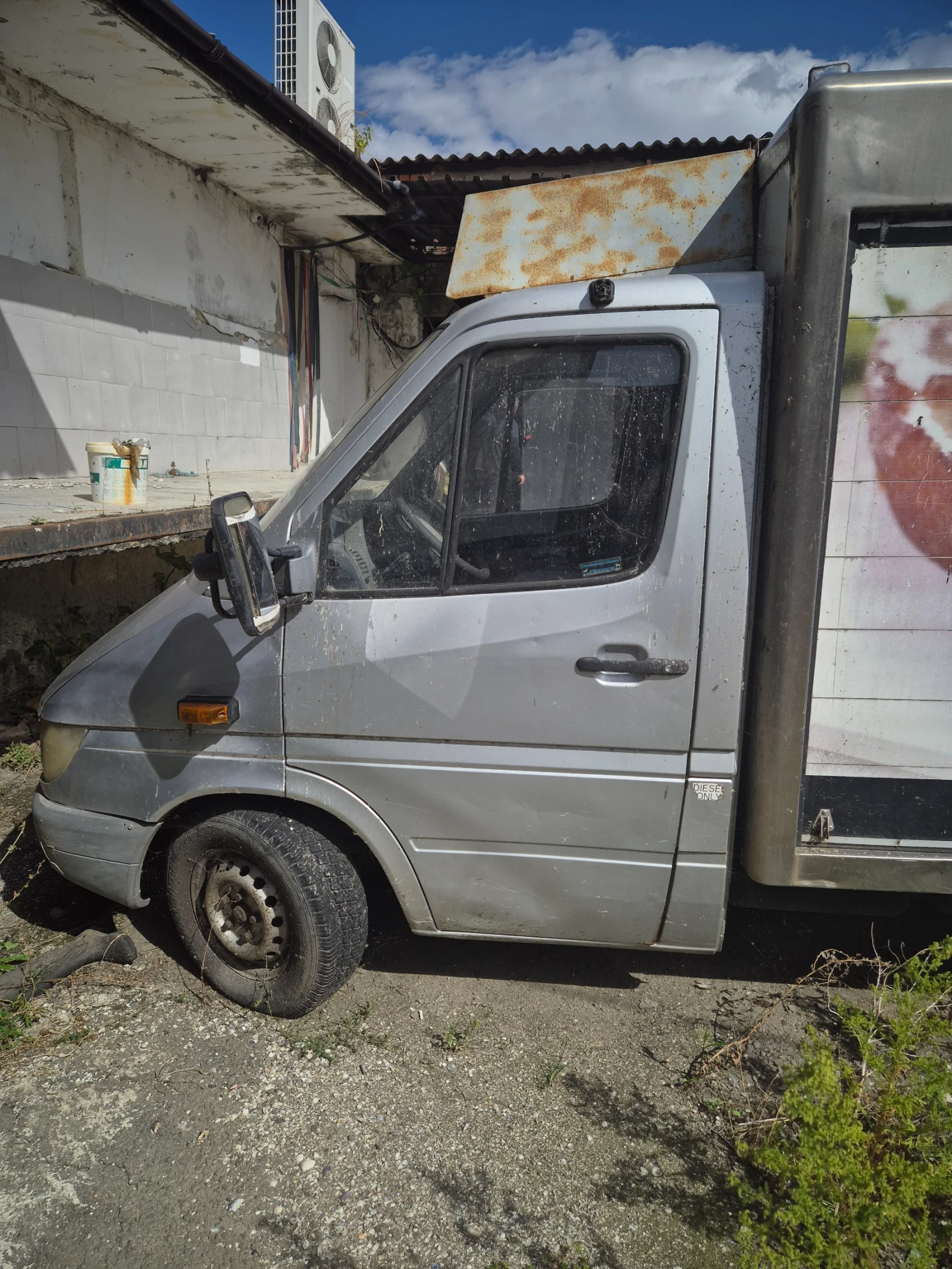 Mercedes-Benz Sprinter 311