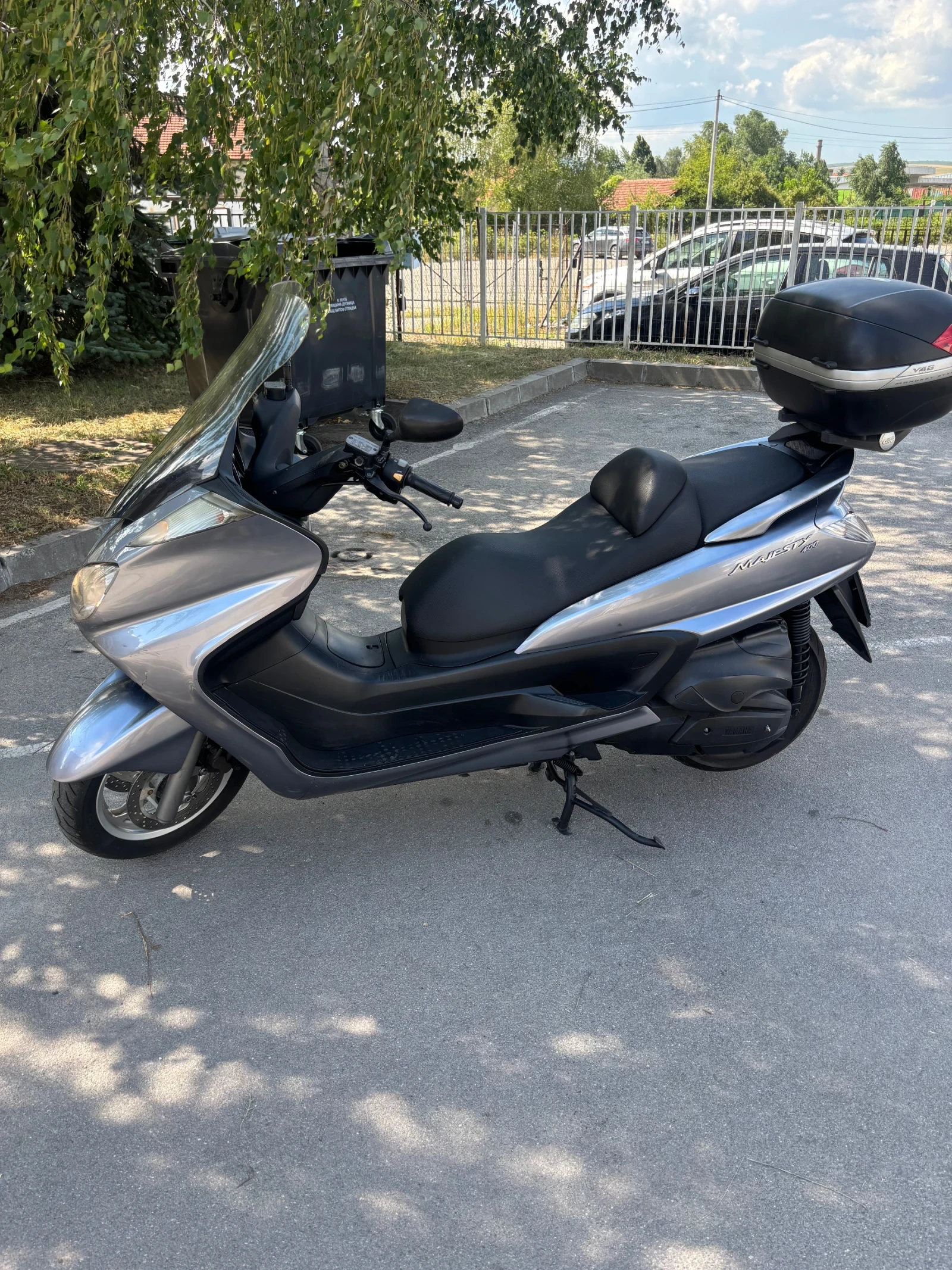 Yamaha Majesty