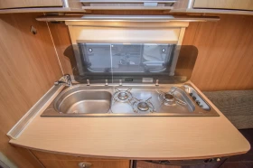 Каравана Bursner Averso Fifty 390 TS, снимка 10