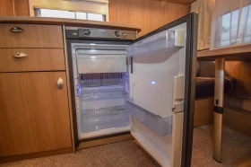 Каравана Bursner Averso Fifty 390 TS, снимка 11
