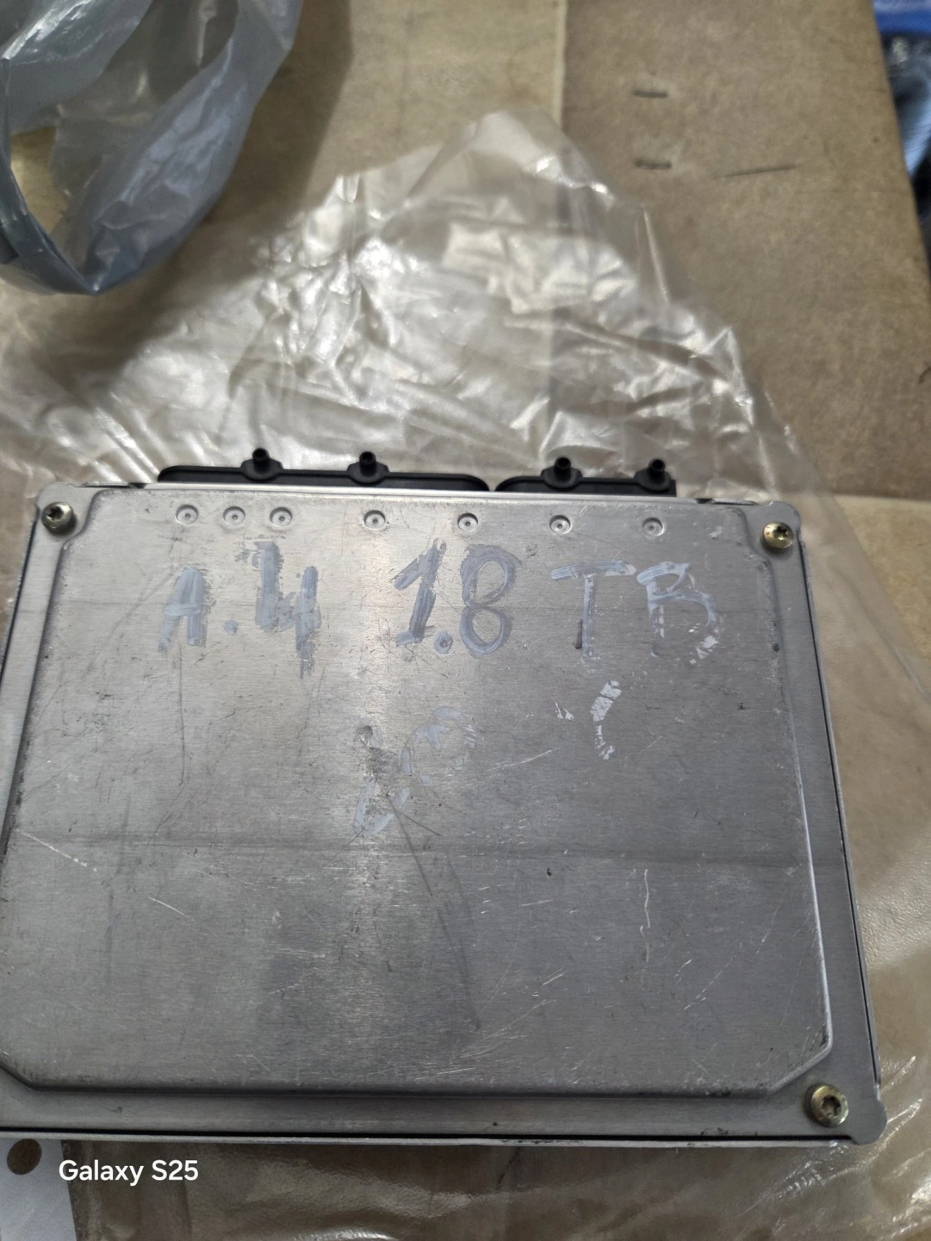 �������� �� ���� �4 | Mobile.bg � ����������� 3