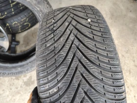 Гуми Зимни 235/45R18, снимка 1