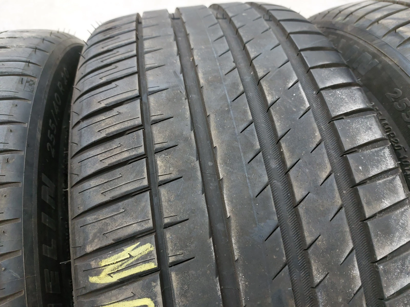  255/40R20 | Mobile.bg   4