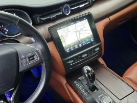 Maserati Quattroporte 3.0* КОЖА* ОБДУХВ* НАВИ* ПАНО* АВТОКРЕДИТ, снимка 14