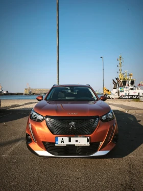Peugeot 2008 27000 км, снимка 2