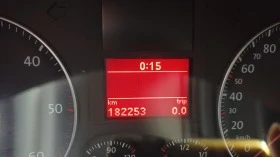 VW Golf 2.0 tdi, снимка 13