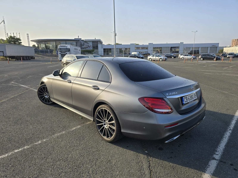 Mercedes-Benz E 220 E220 AMG, снимка 3 - Автомобили и джипове - 47252427