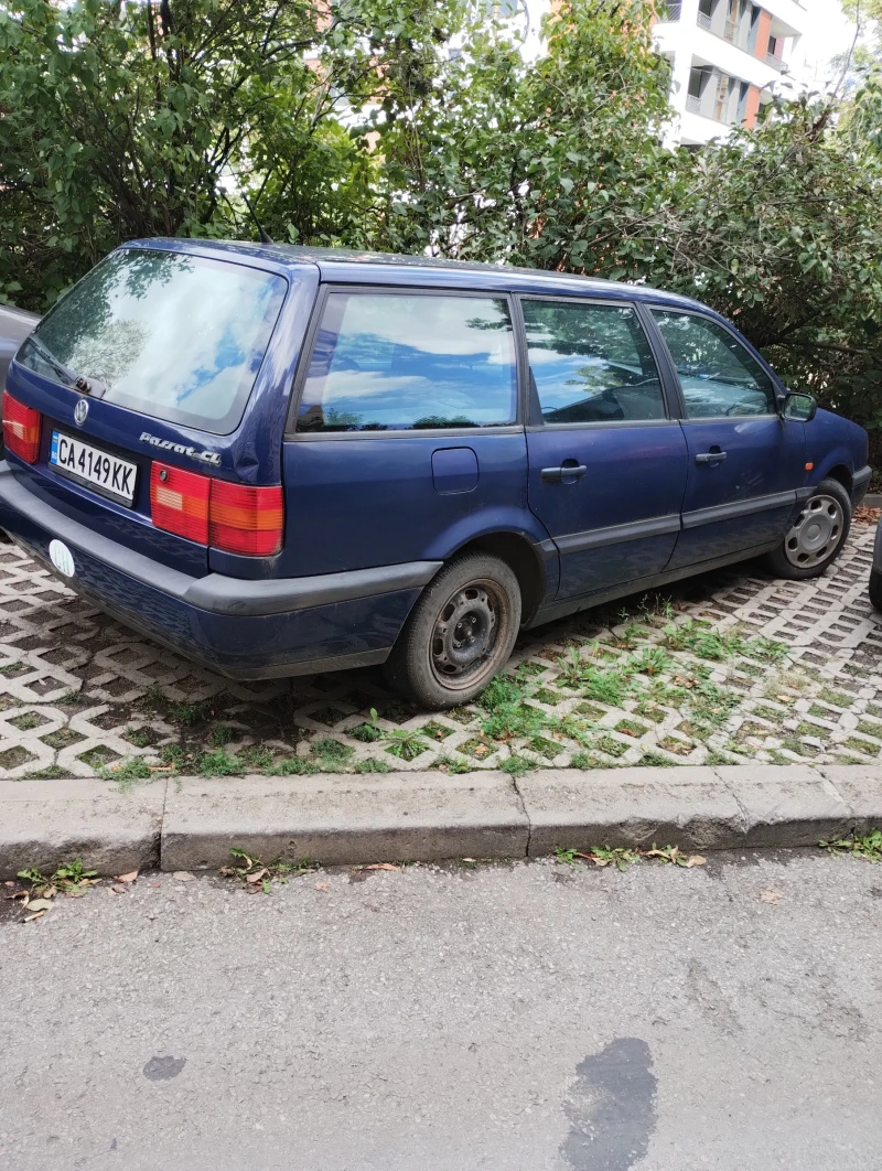 VW Passat, снимка 1 - Автомобили и джипове - 47407174