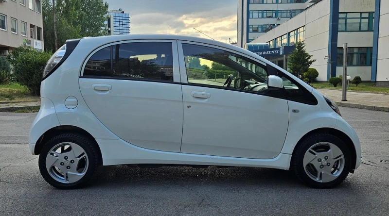 Mitsubishi I-MiEV 16 KW h, снимка 3 - Автомобили и джипове - 47551088