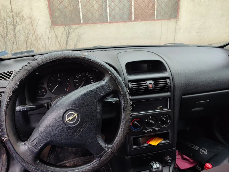 Opel Astra, снимка 9 - Автомобили и джипове - 48602633