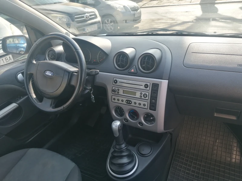 Ford Fiesta, снимка 14 - Автомобили и джипове - 48894204