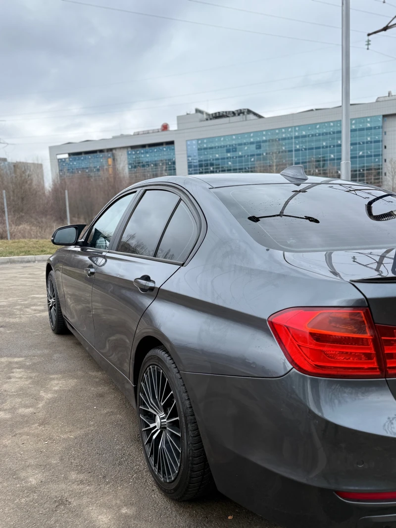 BMW 320 Luxury line сменени вериги, снимка 5 - Автомобили и джипове - 49170261