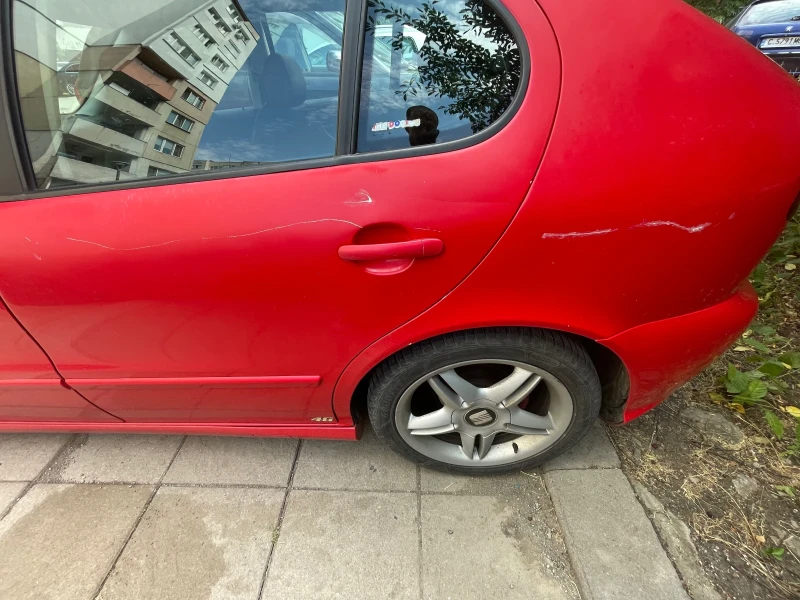 Seat Leon, снимка 10 - Автомобили и джипове - 50501841