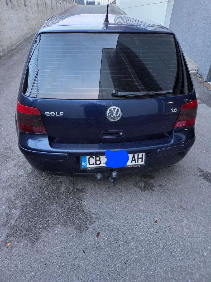 VW Golf Хечбек , снимка 8 - Автомобили и джипове - 51899318