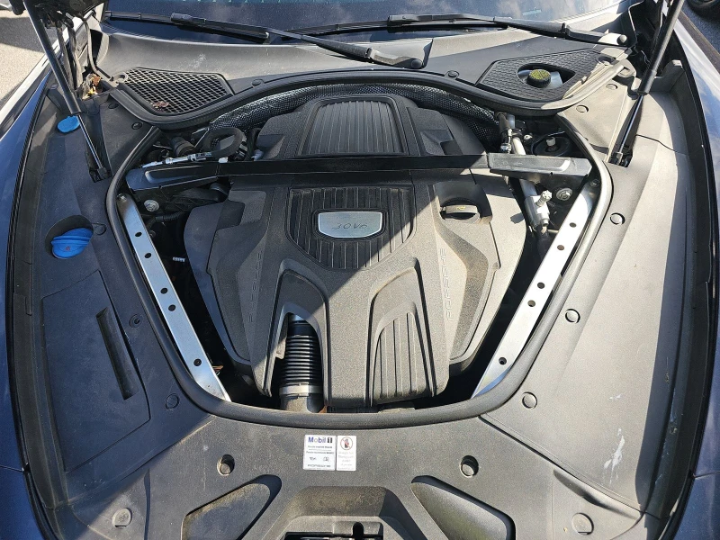Porsche Panamera 4, снимка 15 - Автомобили и джипове - 52408356