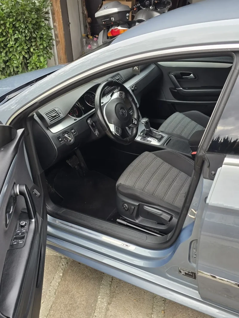 VW CC 2.0TDI, снимка 10 - Автомобили и джипове - 52641203