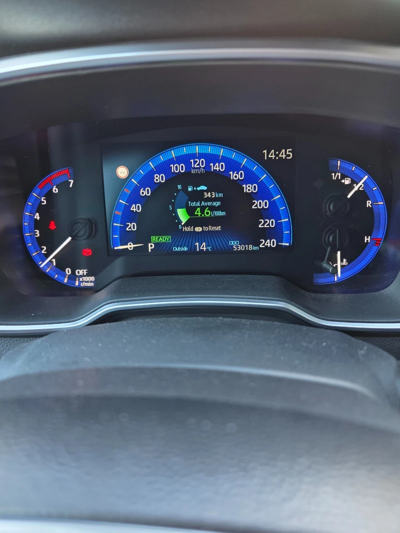 Toyota Corolla SD Hybrid 1.8 Luxury, снимка 8 - Автомобили и джипове - 52514446